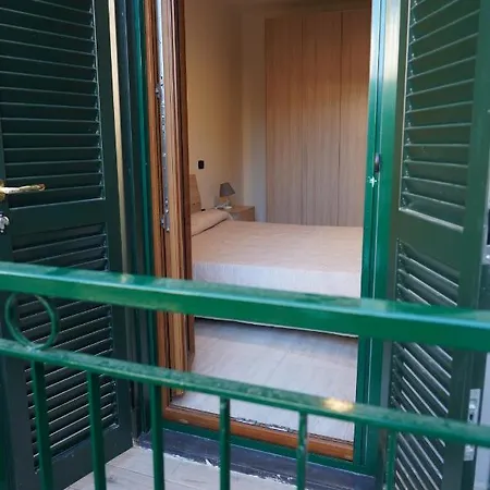 Будинок відпочинку Aiello House Помпеї