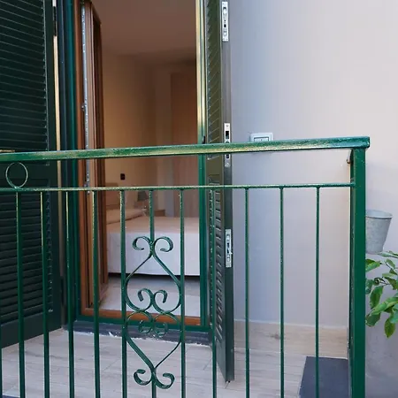 Будинок відпочинку Aiello House Помпеї