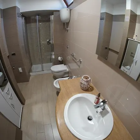 Будинок відпочинку Aiello House *